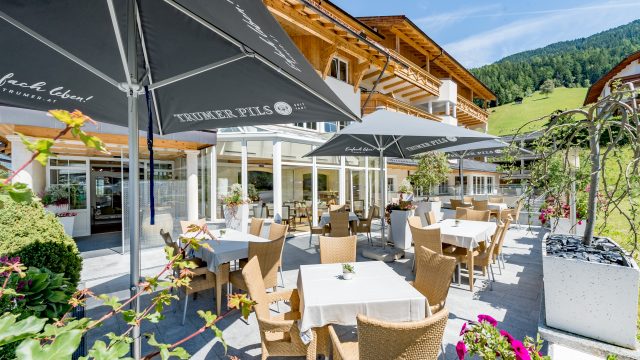 Restaurant 8 terrasse2